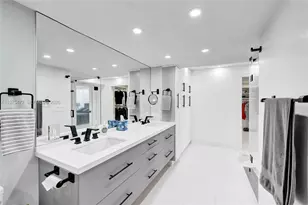 1201 S Ocean Dr, Hollywood, FL 33019 - Photo 29