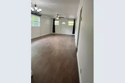 109 SW 1st Ave, Hallandale Beach, FL 33009 - Photo 11