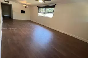 109 SW 1st Ave, Hallandale Beach, FL 33009 - Photo 15