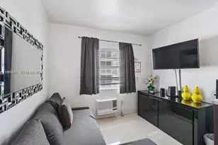 335 Ocean Dr, Miami Beach, FL 33139 - Photo 3