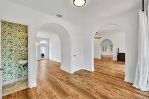 113 NE 101st St, Miami Shores, FL 33138 - Photo 11