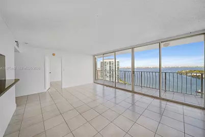 7601 E Treasure Dr #1917, North Bay Village, FL 33141 - Photo 7