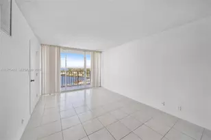 7601 E Treasure Dr, North Bay Village, FL 33141 - Photo 15