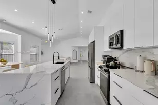 4962 SW 32nd Way, Hollywood, FL 33312 - Photo 17