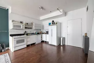 690 SW 1st Ct, Miami, FL 33130 - Photo 13