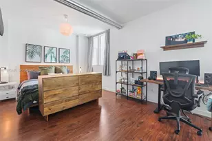 690 SW 1st Ct, Miami, FL 33130 - Photo 11