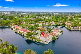 7282 Jacaranda Ln, Miami Lakes, FL 33014 - Photo 3