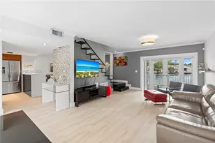 7282 Jacaranda Ln, Miami Lakes, FL 33014 - Photo 19