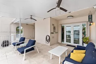 7282 Jacaranda Ln, Miami Lakes, FL 33014 - Photo 43