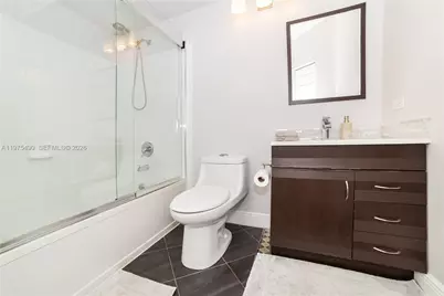 17100 N Bay Rd #1802, Sunny Isles Beach, FL 33160 - Photo 25