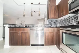 17100 N Bay Rd, Sunny Isles Beach, FL 33160 - Photo 3