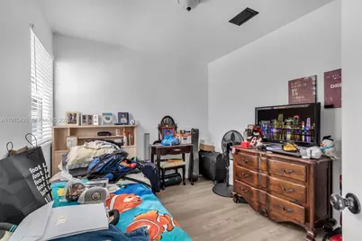 3055 NW 23rd Ave, Miami, FL 33142 - Photo 13