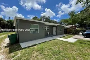 4910 SW 28th Terrace, Dania Beach, FL 33312 - Photo 1