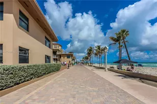 302 New Hampshire St, Hollywood, FL 33019 - Photo 15