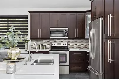 2931 SW 187th Ter, Miramar, FL 33029 - Photo 11