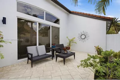 2931 SW 187th Ter, Miramar, FL 33029 - Photo 15