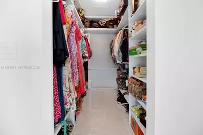 68 SE 6th St #2612, Miami, FL 33131 - Photo 19