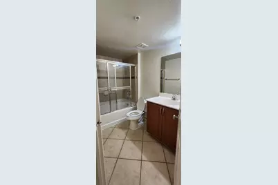 6530 Emerald Dunes Dr #207, West Palm Beach, FL 33411 - Photo 11