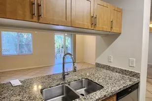 6530 Emerald Dunes Dr, West Palm Beach, FL 33411 - Photo 3