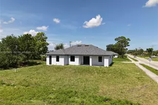 920 Rita N, Lehigh Acres, FL 33971 - Photo 55