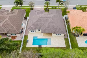 18801 SW 7th St, Pembroke Pines, FL 33029 - Photo 39