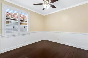 18801 SW 7th St, Pembroke Pines, FL 33029 - Photo 29