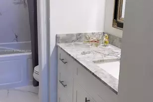 6104 NW 114th Pl, Doral, FL 33178 - Photo 15