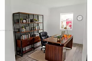 1000 7th St, Miami Beach, FL 33139 - Photo 11