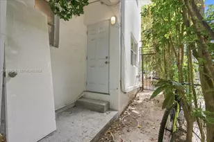 1000 7th St, Miami Beach, FL 33139 - Photo 37
