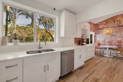 7630 NE 8th Ave, Miami, FL 33138 - Photo 17