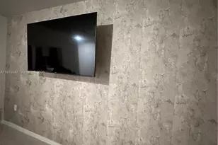 1070 NW 6th Terrace, Florida City, FL 33034 - Photo 7