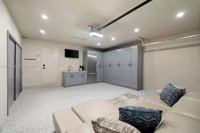 1077 Golden Cane Dr, Weston, FL 33327 - Photo 15