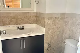 2345 NE 135th St, North Miami, FL 33181 - Photo 9