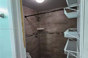 8837 NW 48th St, Sunrise, FL 33351 - Photo 9