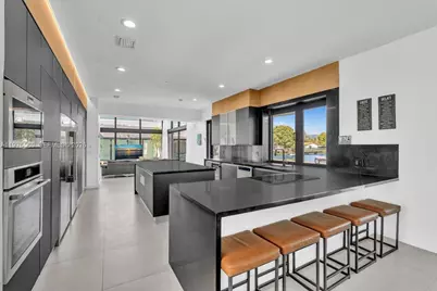 19801 NE 23rd Ave, Miami, FL 33180 - Photo 19