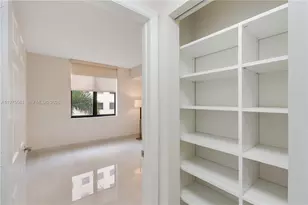 888 S Douglas Rd, Coral Gables, FL 33134 - Photo 15