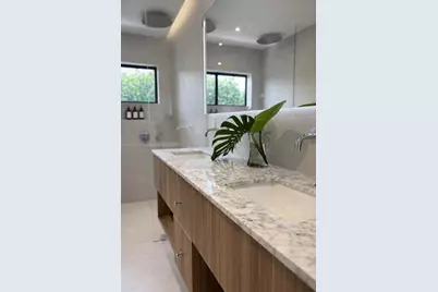 234 NE 99th St, Miami Shores, FL 33138 - Photo 27