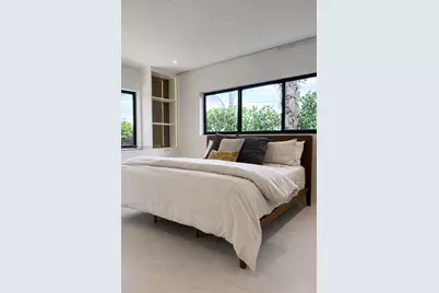 234 NE 99th St, Miami Shores, FL 33138 - Photo 23