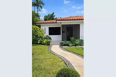 234 NE 99th St, Miami Shores, FL 33138 - Photo 3