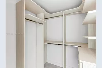 951 Brickell Ave #2610, Miami, FL 33131 - Photo 19