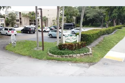 9410 Live Oak Pl #110, Davie, FL 33324 - Photo 45