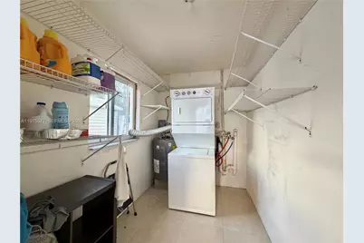 1625 Dewey St #3, Hollywood, FL 33020 - Photo 9