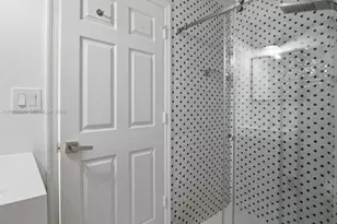 14205 NW 21st St, Pembroke Pines, FL 33028 - Photo 23