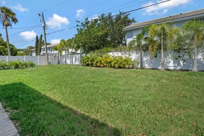 309 SE 3rd Ter, Deerfield Beach, FL 33441 - Photo 37
