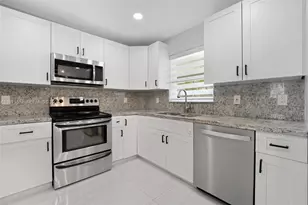 309 SE 3rd Terrace, Deerfield Beach, FL 33441 - Photo 13