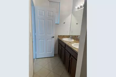 1522 SW 147th Ter, Pembroke Pines, FL 33027 - Photo 15