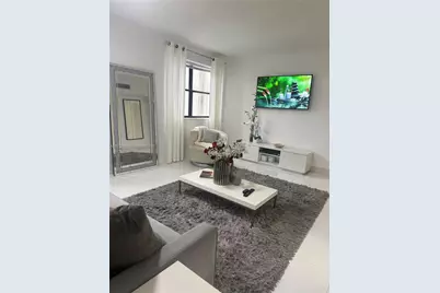 1390 Ocean Dr #304, Miami Beach, FL 33139 - Photo 13
