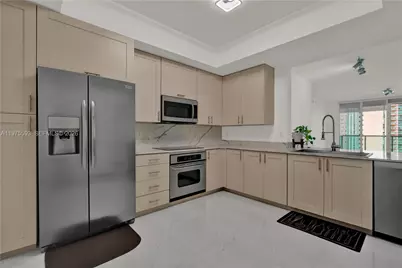 3340 NE 190th St #1108, Aventura, FL 33180 - Photo 5