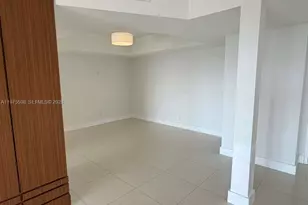 20281 E Country Club Dr, Aventura, FL 33180 - Photo 23