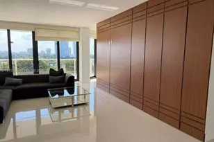 20281 E Country Club Dr, Aventura, FL 33180 - Photo 21